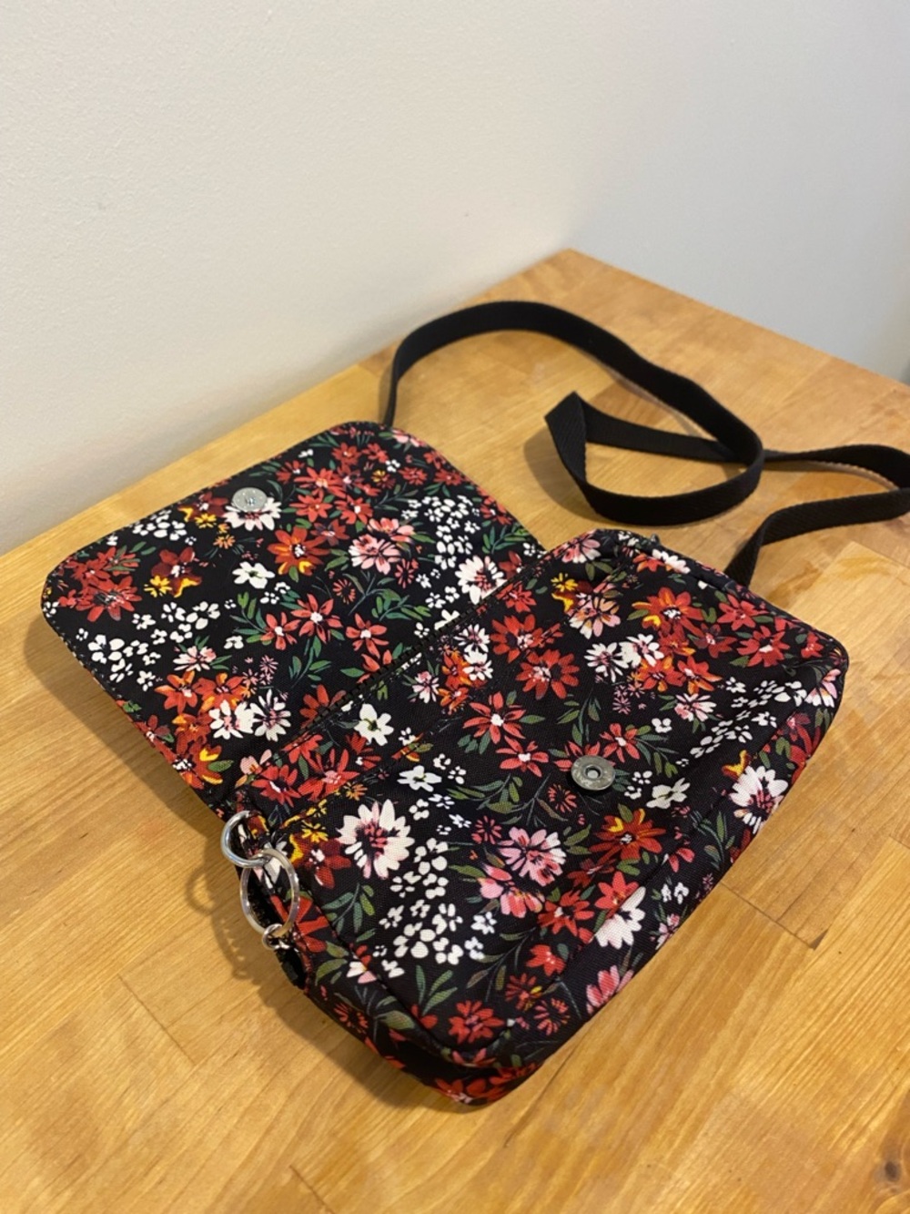 Kipling Small Crossbody Purse - Picture 7 of 8